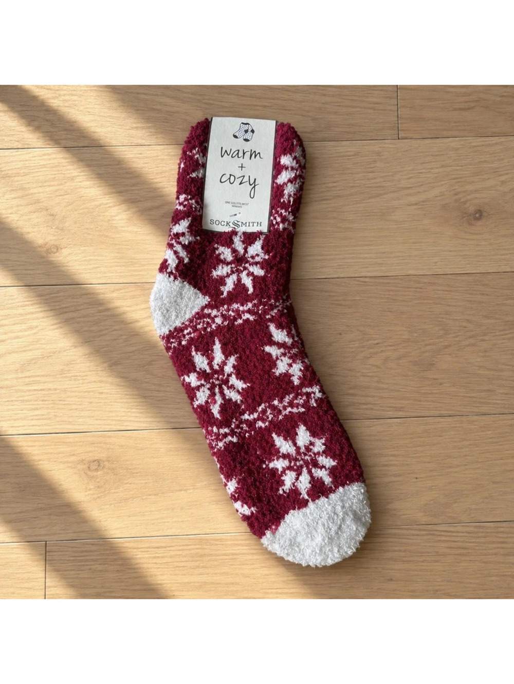 Socksmith Warm & Cozy Red Snowflake Fuzzy Socks NWT Fair Isle